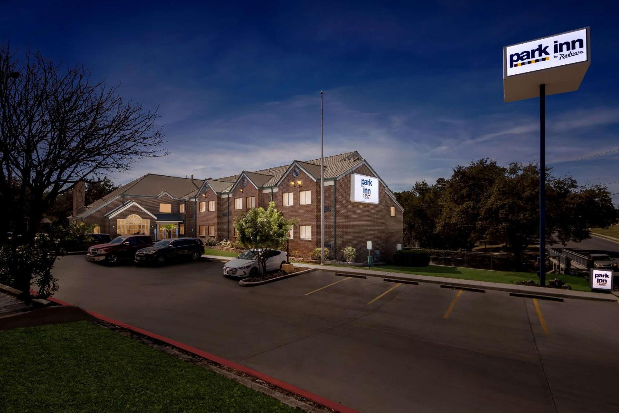 Park Inn By Radisson San Antonio Buitenkant foto